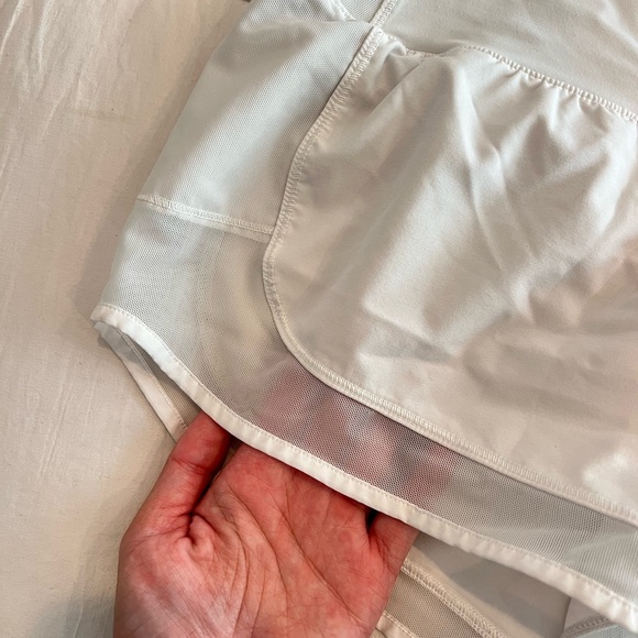 Lululemon Mind Over Miles Short - Picture 5 of 7